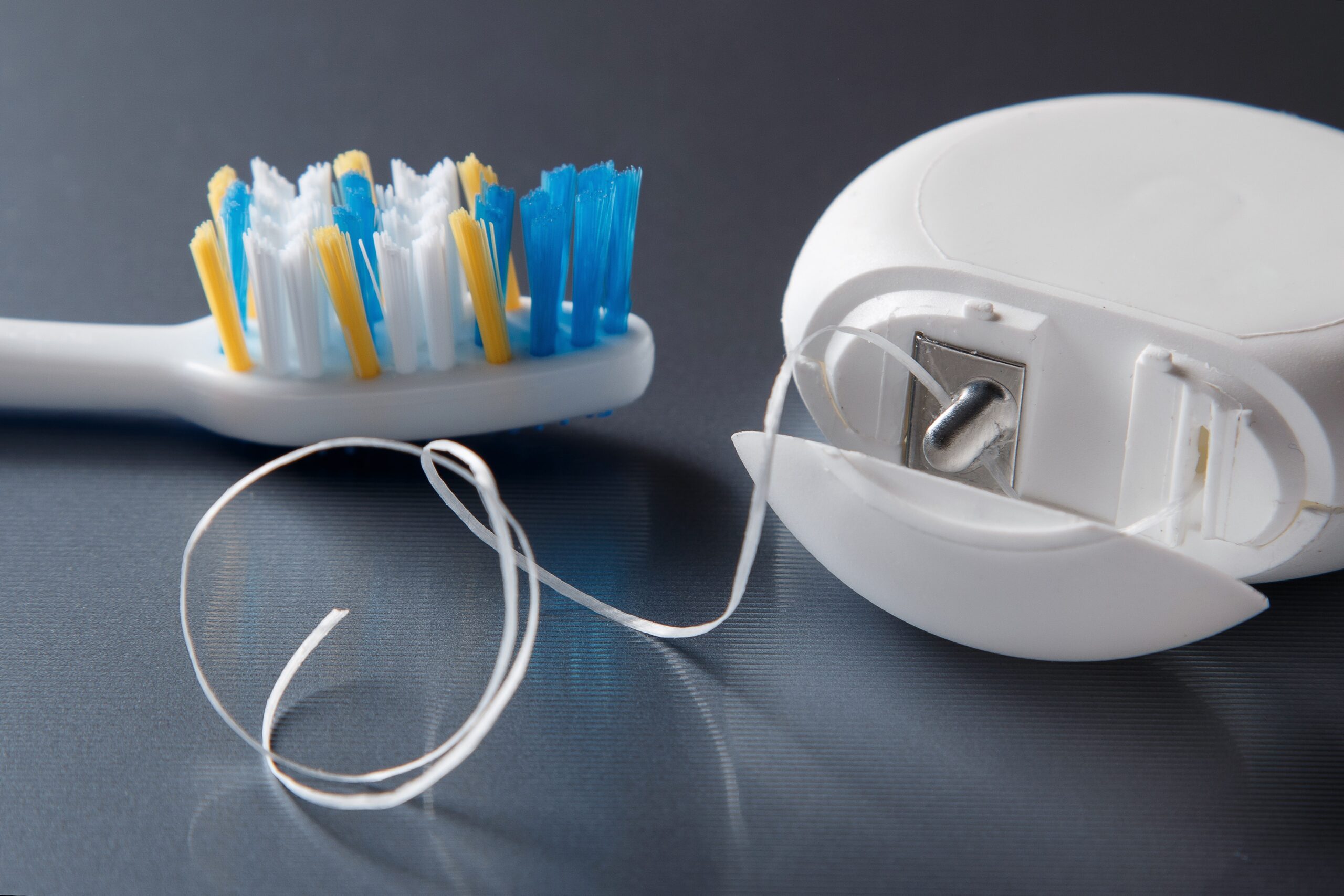 What is the Minimum Age to Floss?